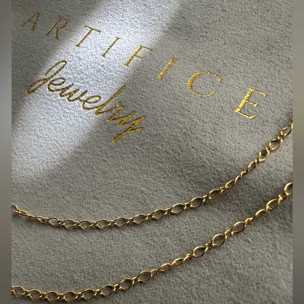 14k Gold Fill Delicate Link Necklace Chain 18" with 2mm link - Picture 6 of 9
